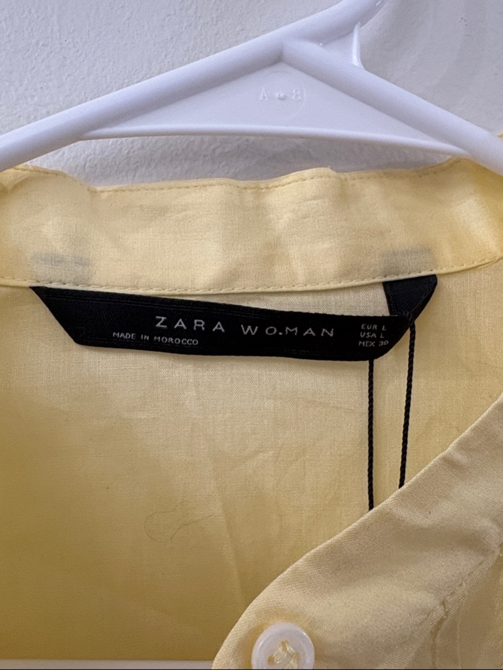 Zara Pale Yellow Pintuck Button-Front Blouse - NWT - large - 100% cotton - Picture 2 of 6